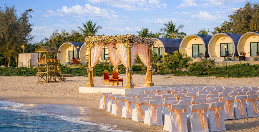 The Perfect Beachside Destination for Your Big Day
